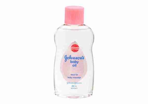 Johnson's Gentle Mild Moisturising Baby Oil 200mL