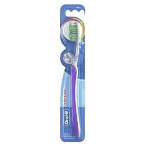 Oral-B Fresh Clean Medium Toothbrush, 1 Pack